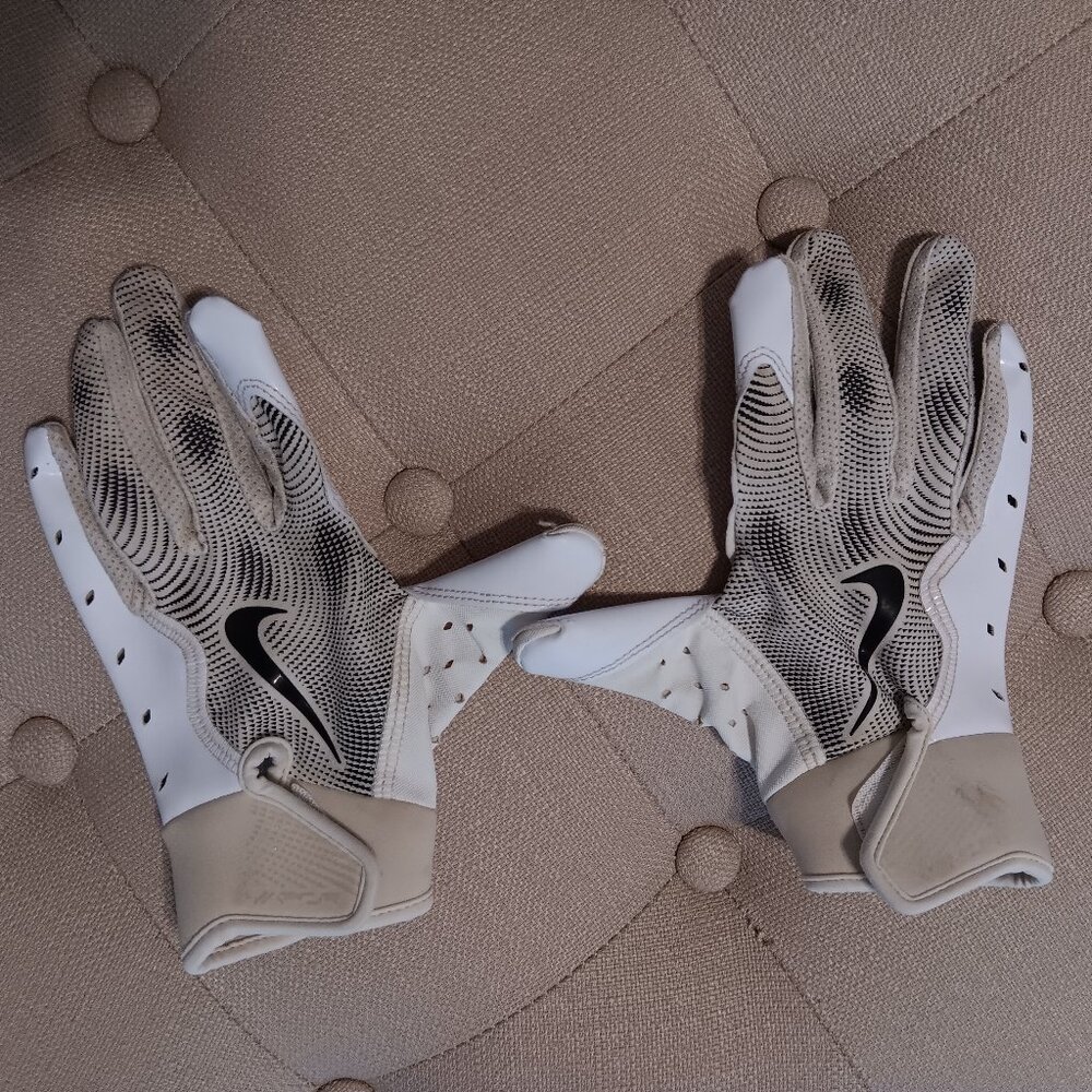 Nike Vapor Jet football gloves size youth small - Picture 2 of 3
